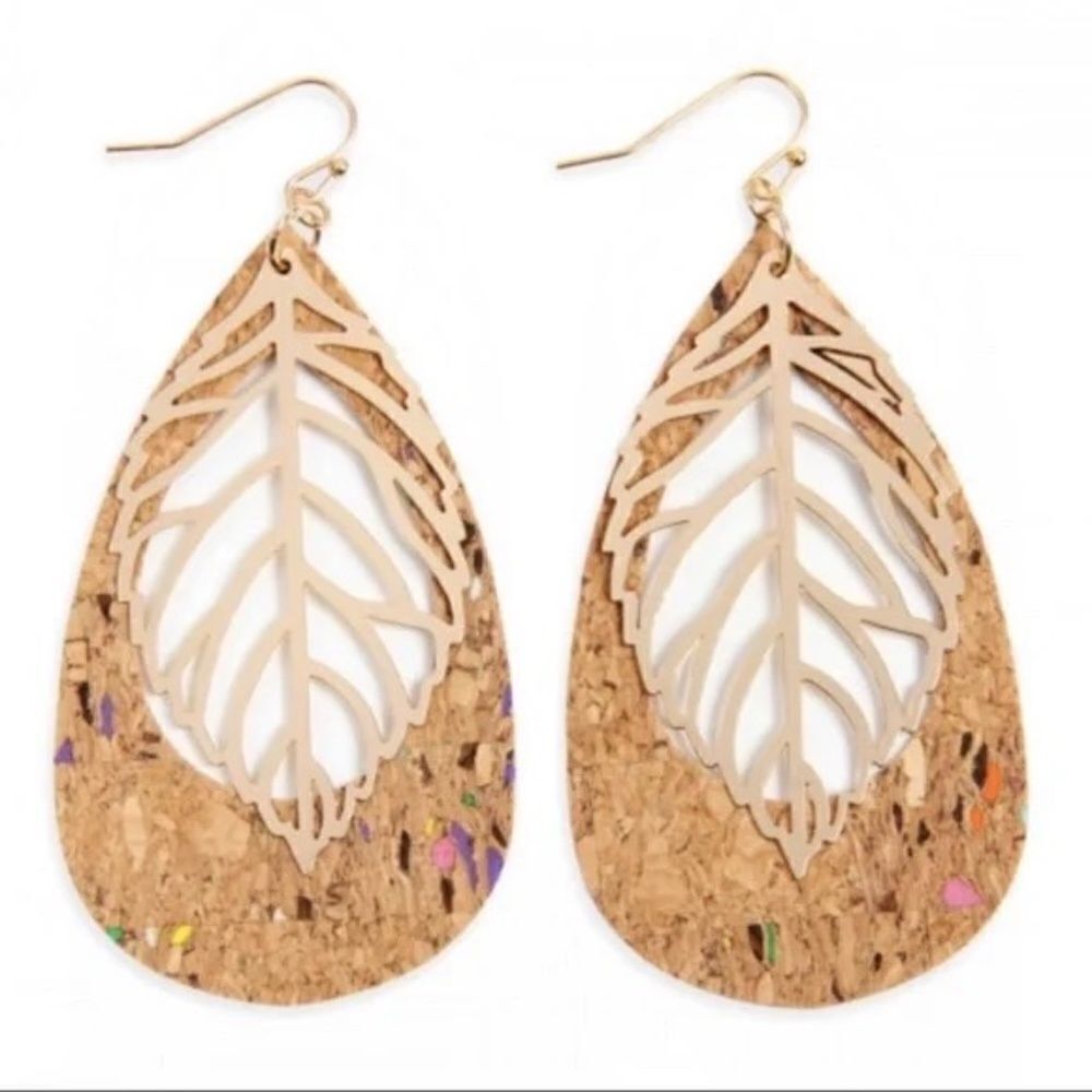 Earrings Tear Drop Cork Confetti Pattern Leaf Filigree
